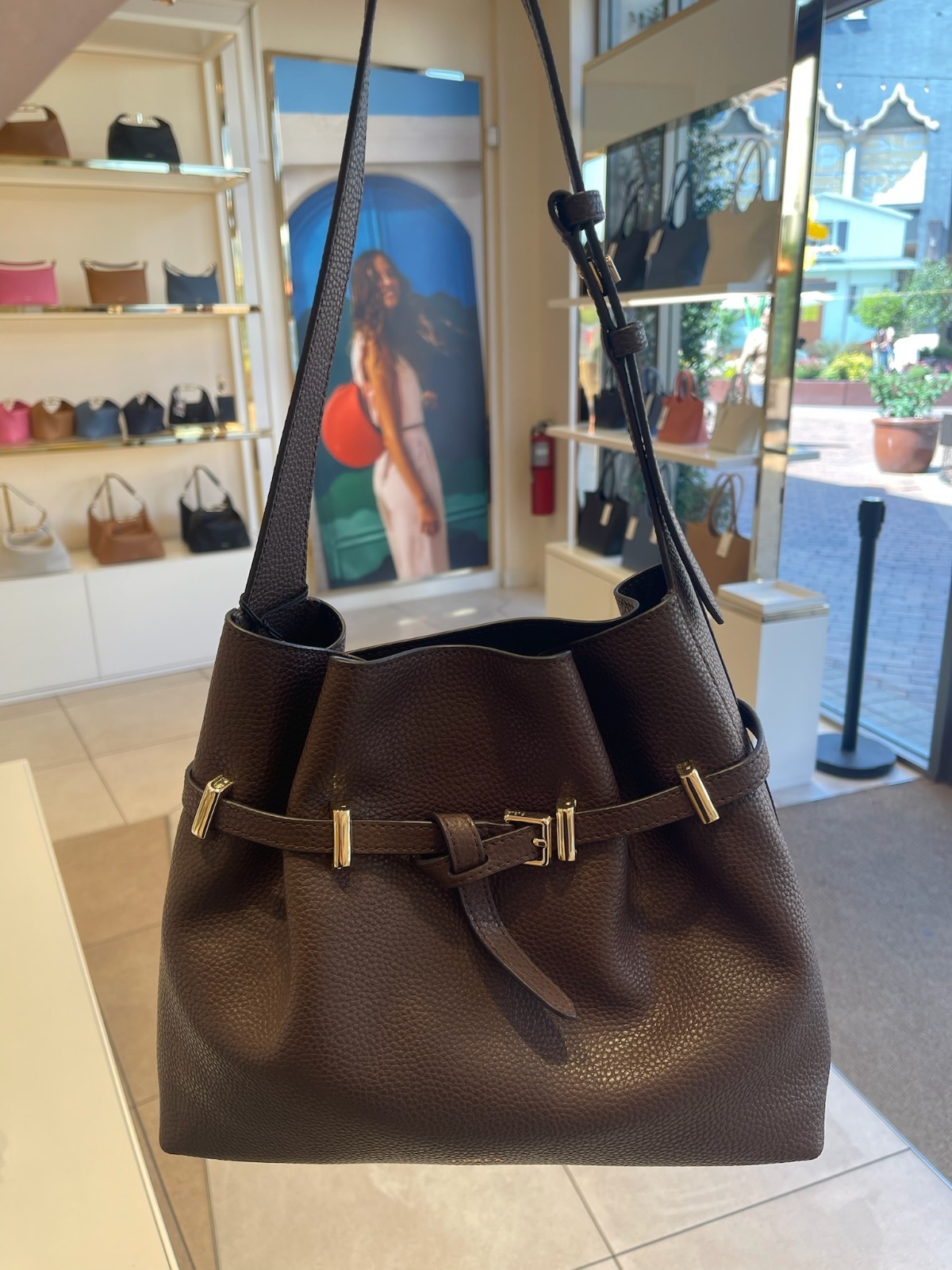 【預購】Furla H051730 Aura 啡色大號水桶包