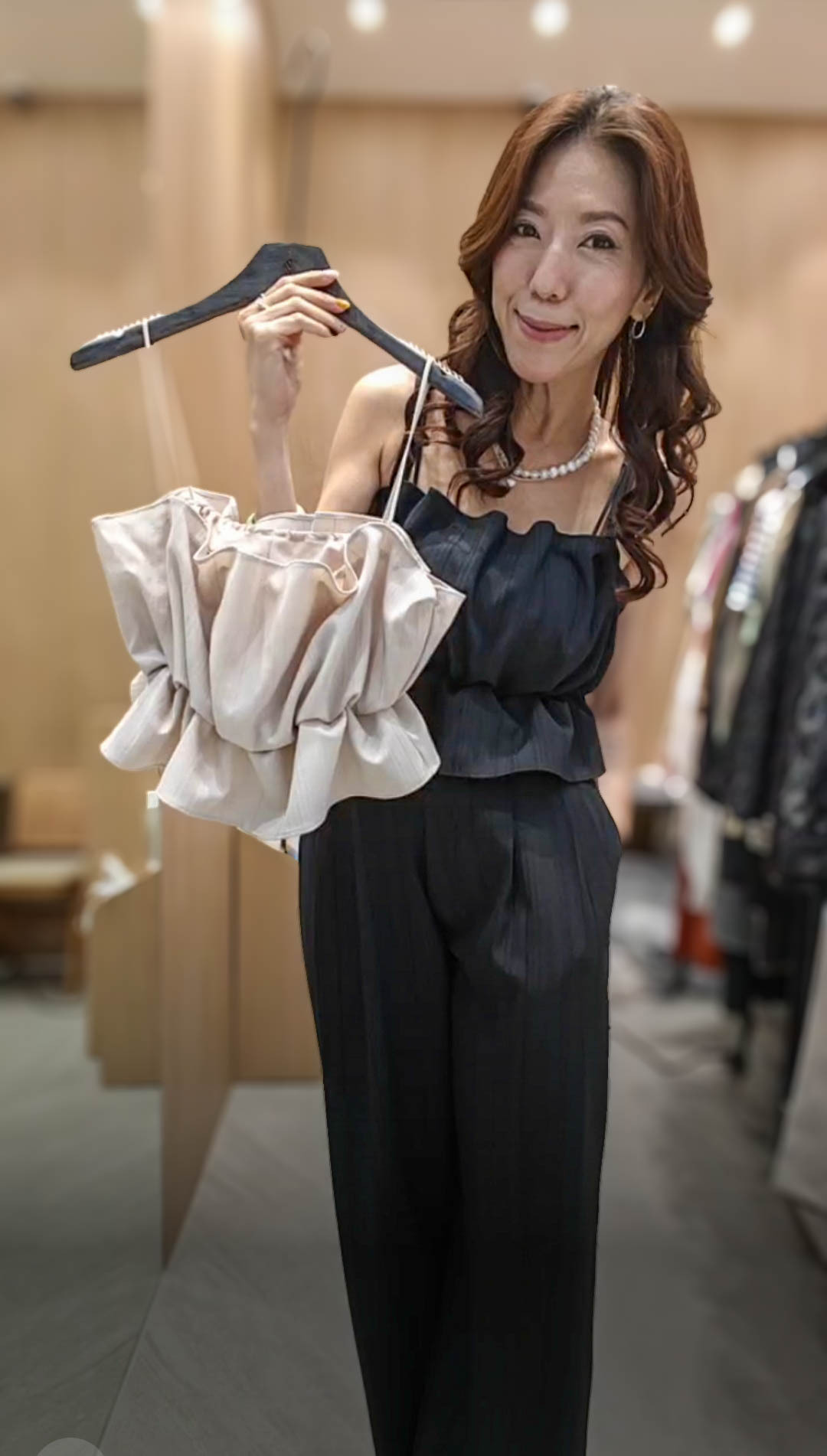 🎈K8832  ▶️細肩荷葉上衣 👉B:106cm L:43cm