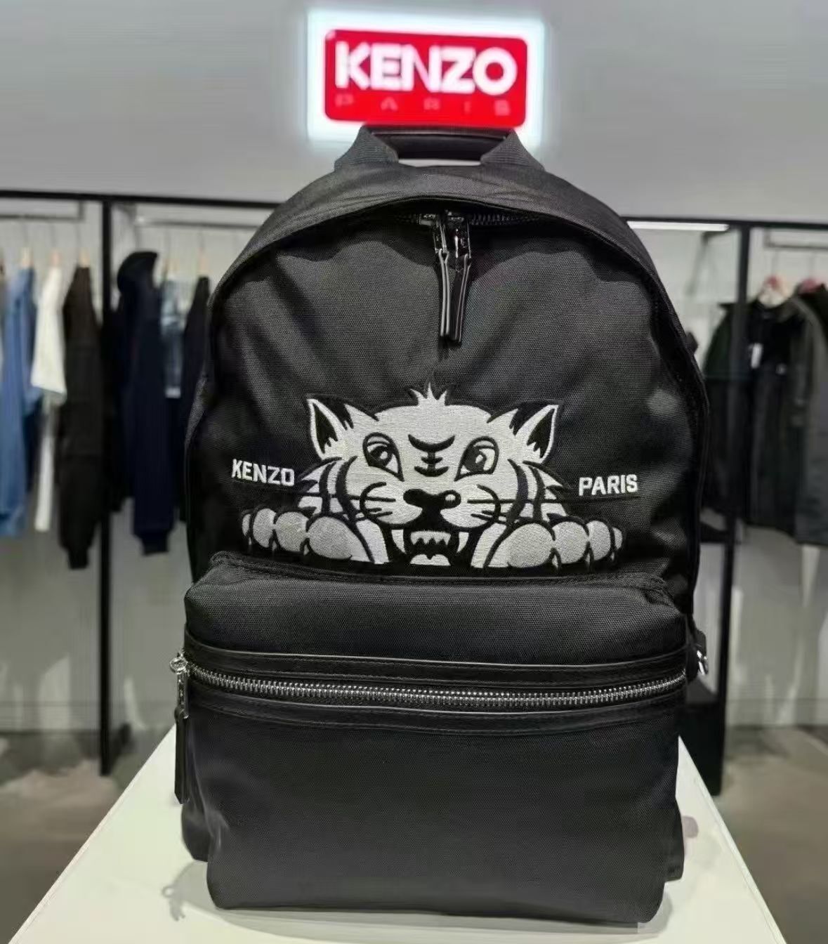 【預購】Kenzo H051803 老虎圖案背囊（黑色）