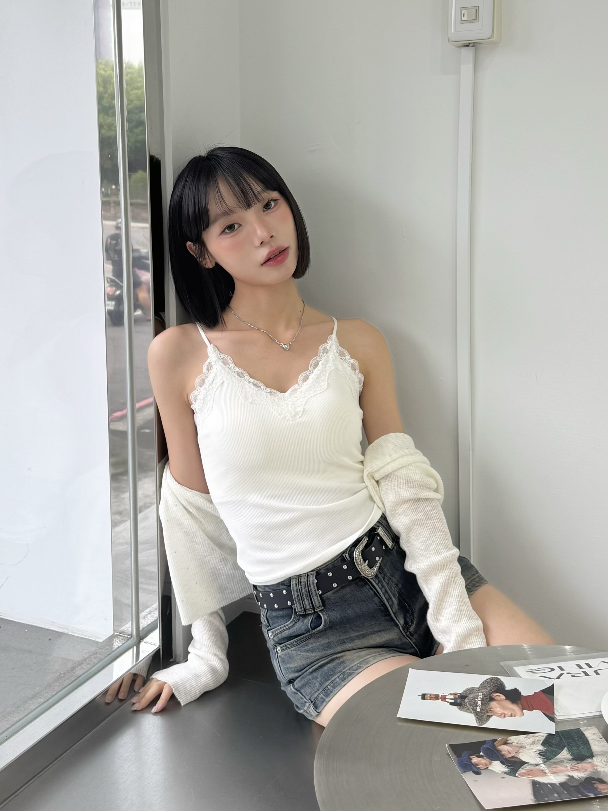 純慾感拉滿🕯️蕾絲透氣罩杯細肩背心(4色)