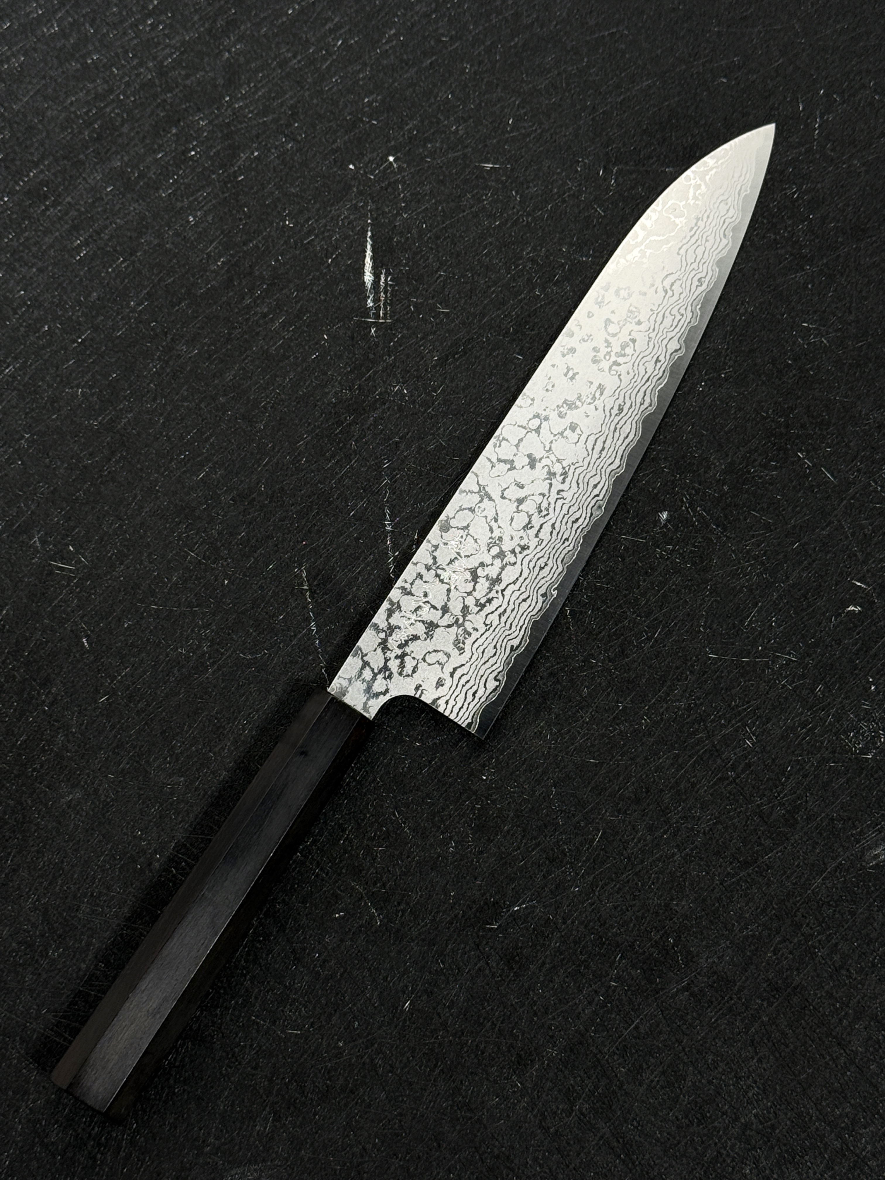 Makoto Kurosaki VG7 Damascus Gyuto