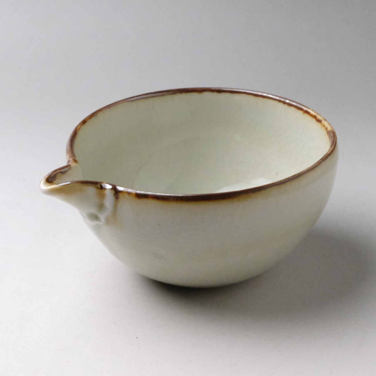 日本製 美濃燒 湯冷碗 片口抹茶碗 錆貫入