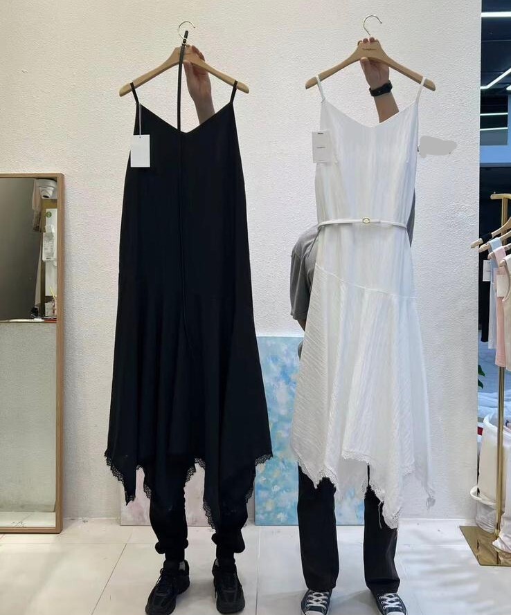 SY37 胸34-37 腰38 HIP44 長53 $539 (一口價)