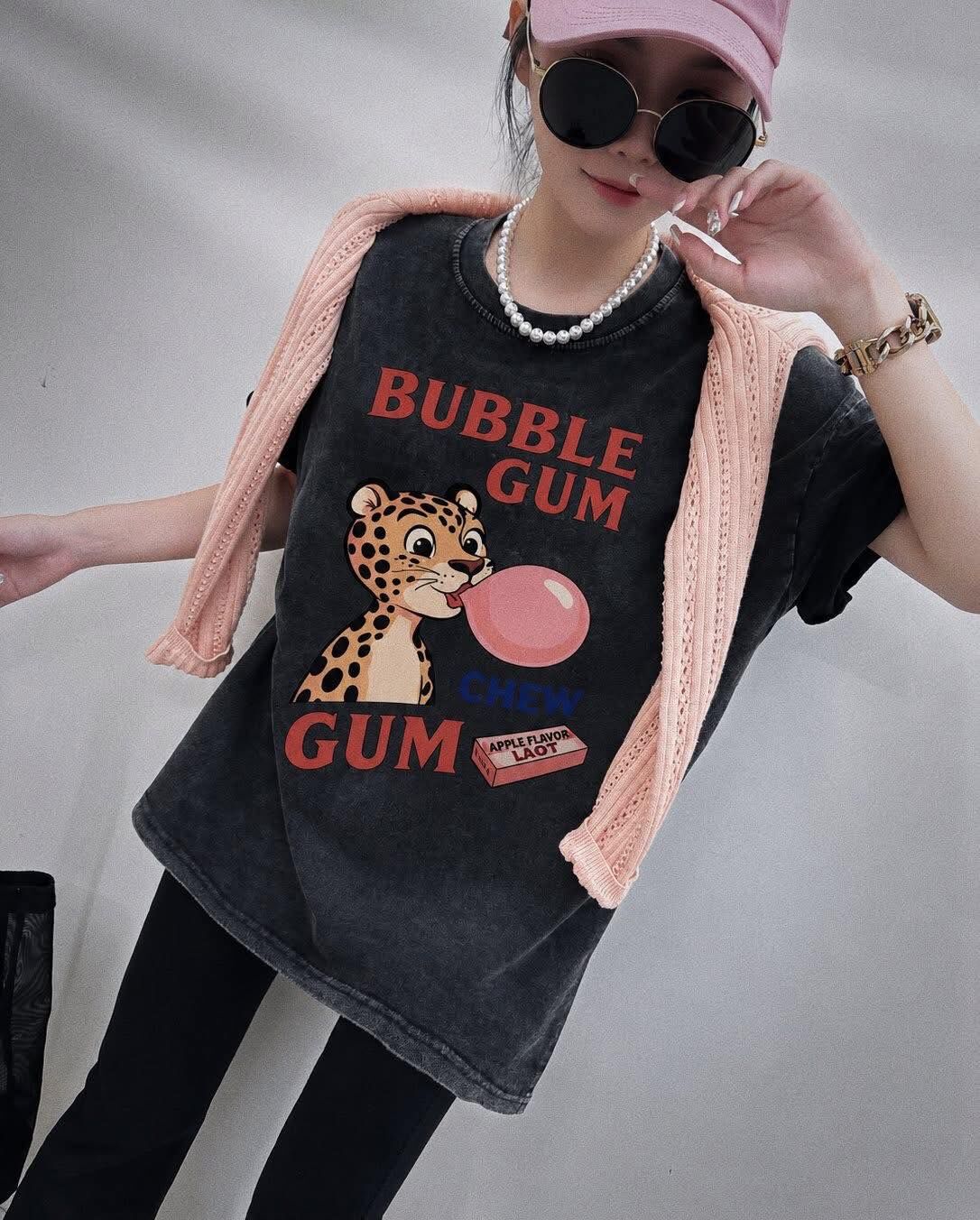 【超可愛的小豹吹泡泡造型棉tee】（現貨）