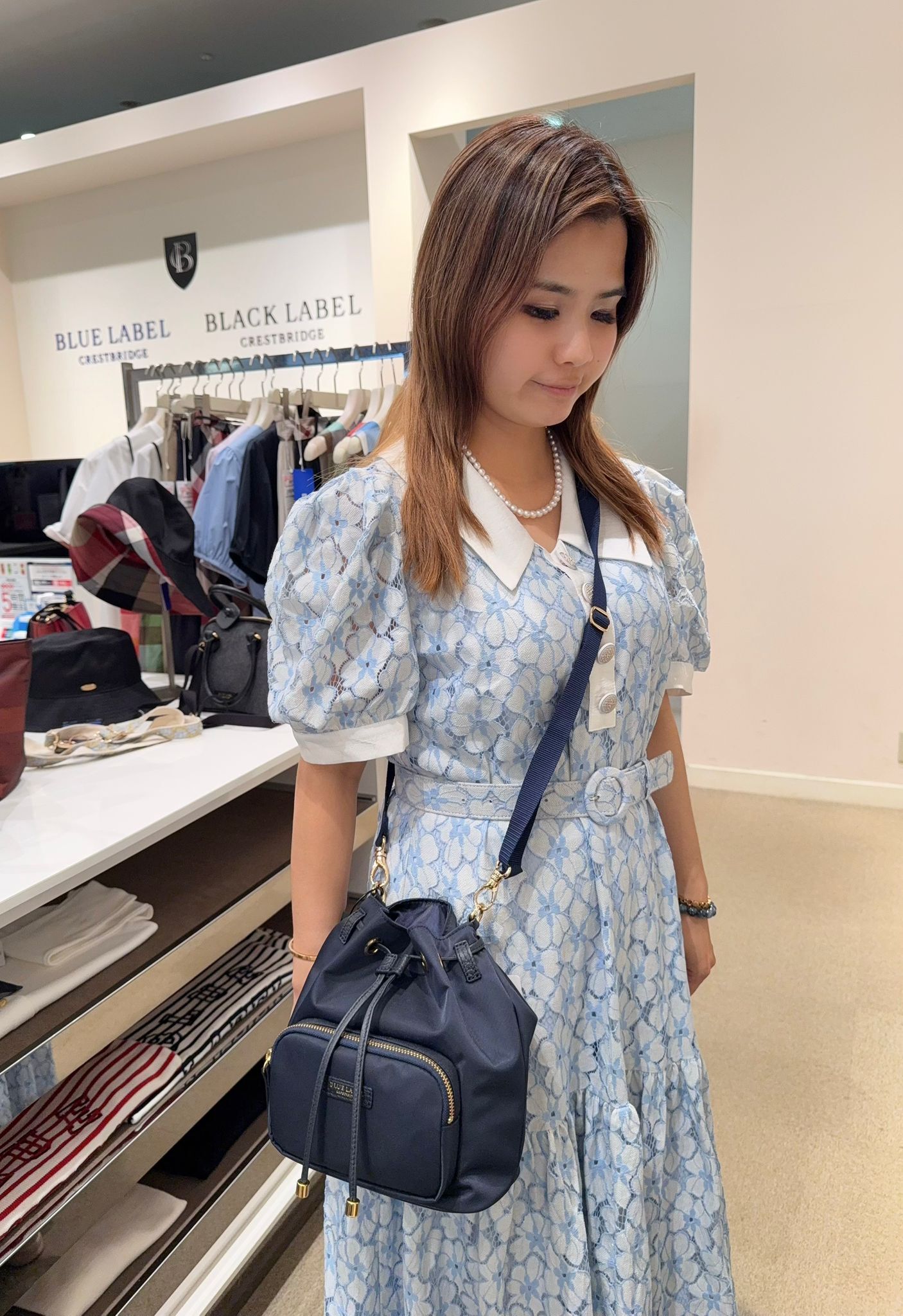 BL47 深藍、黑色 原價$1799 Big Sale $999 闊10.5 高8.5