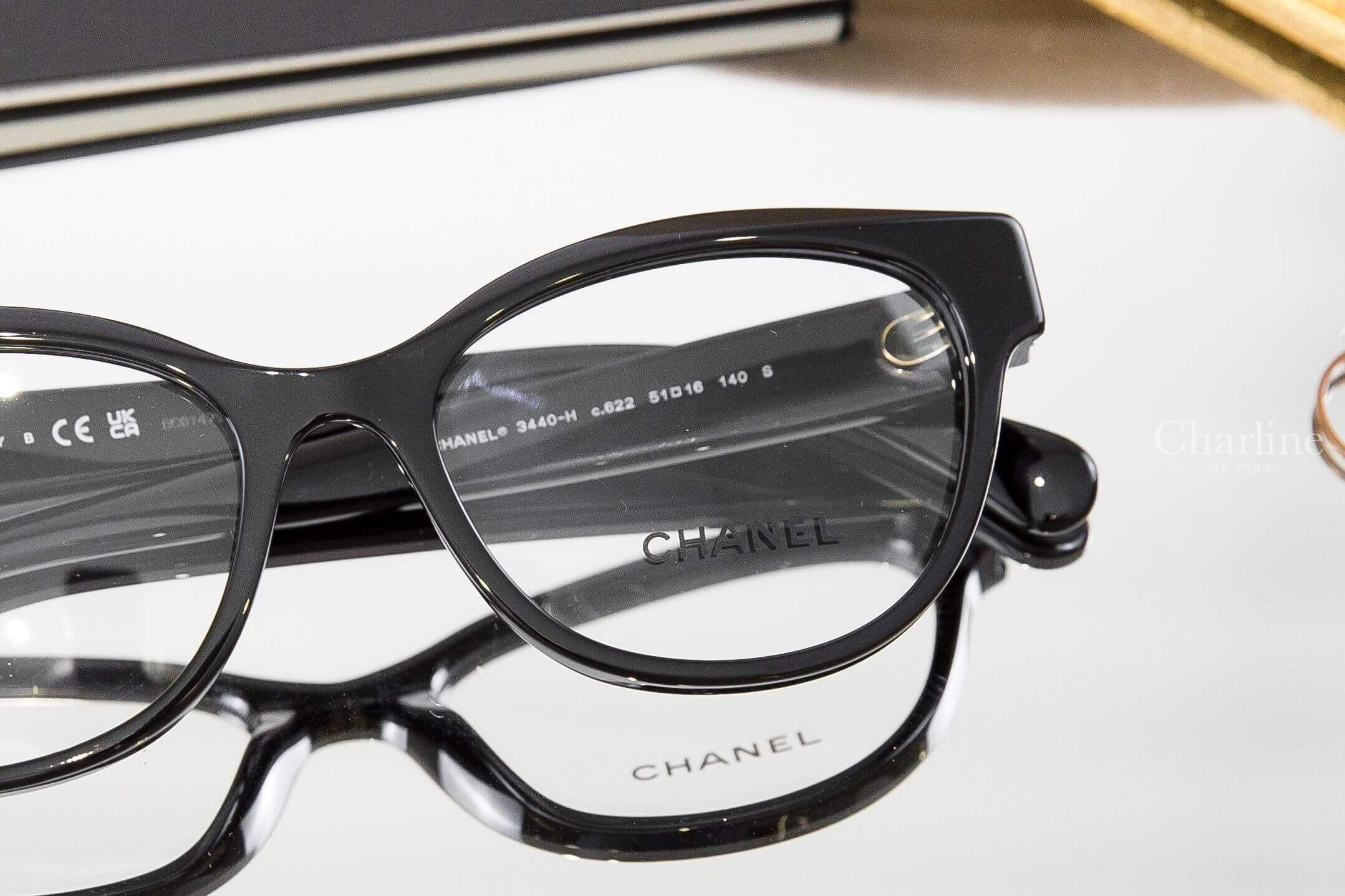 Chanel Butterfly Eyeglasses 黑色蝴蝶形側邊金CC/珍珠平光眼鏡