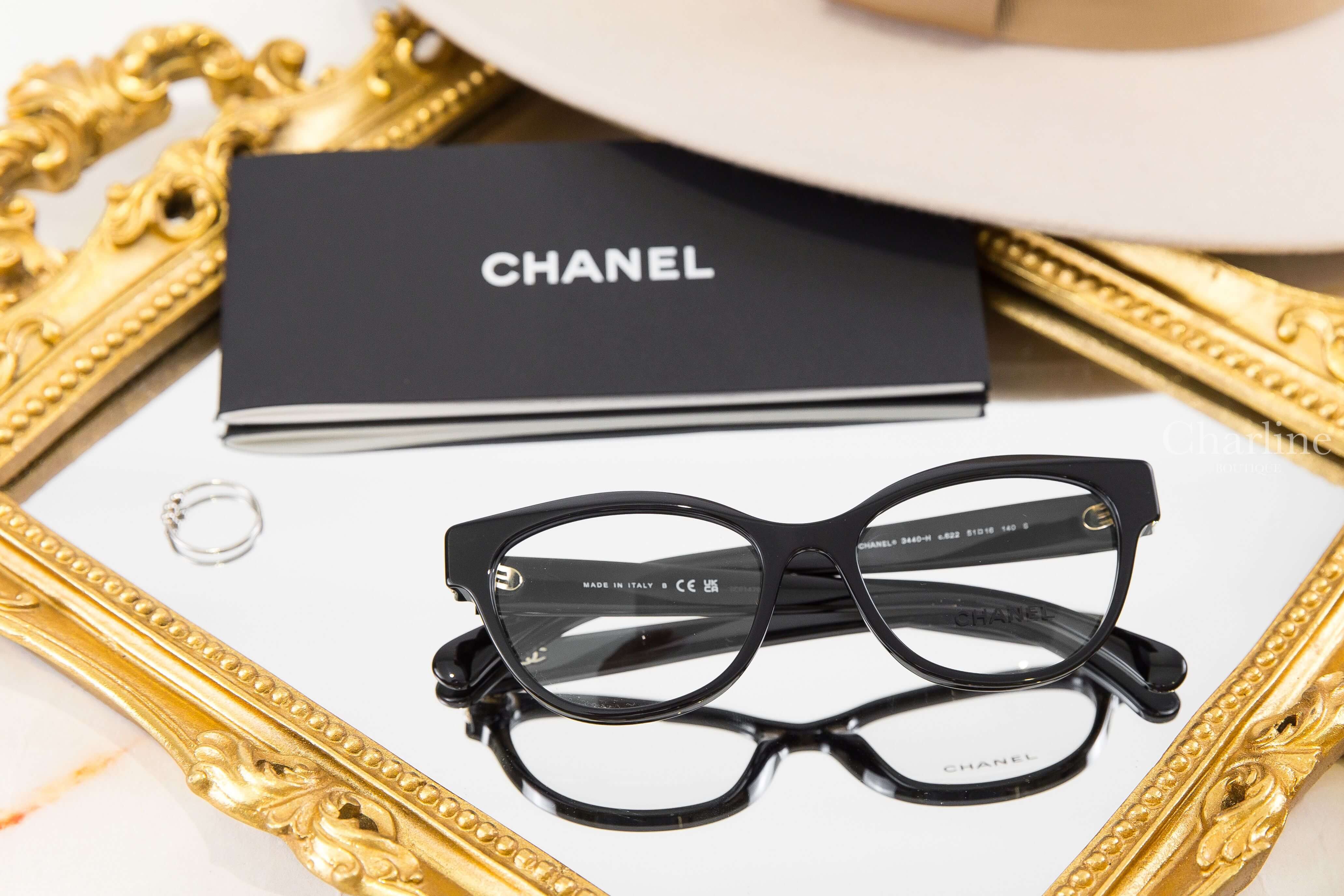 Chanel Butterfly Eyeglasses 黑色蝴蝶形側邊金CC/珍珠平光眼鏡
