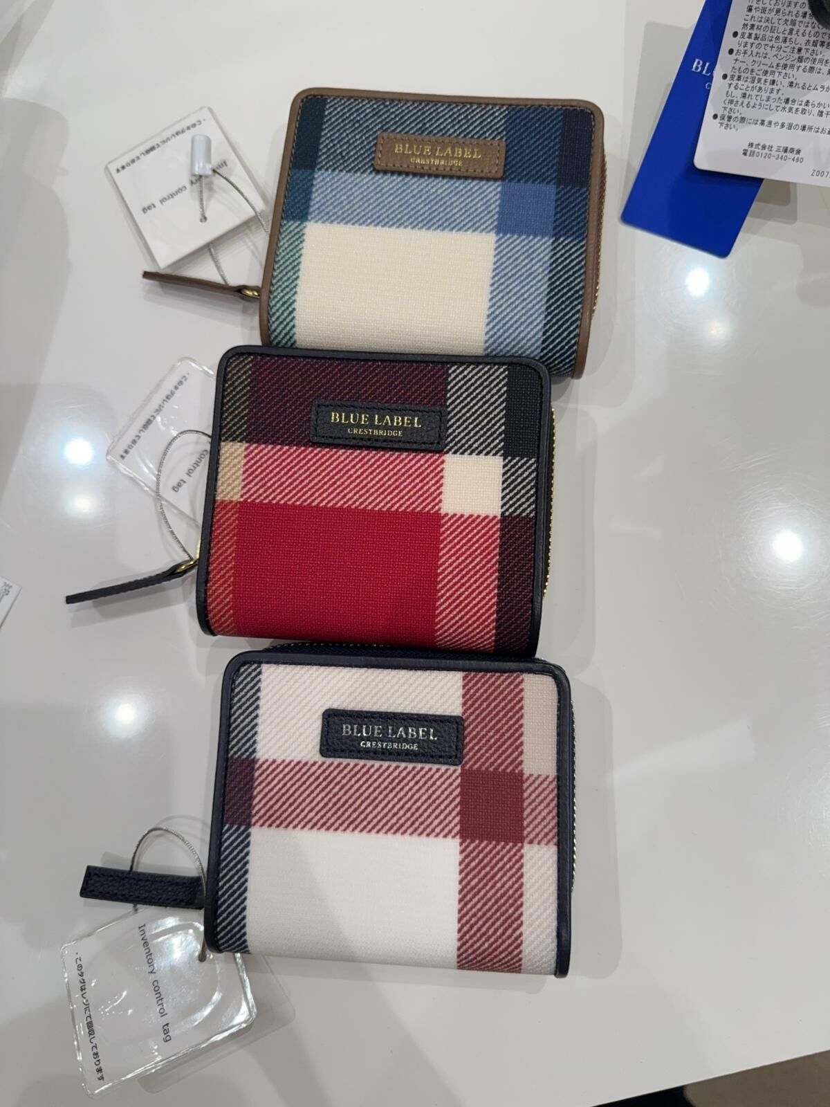 BL58  女裝銀包$999