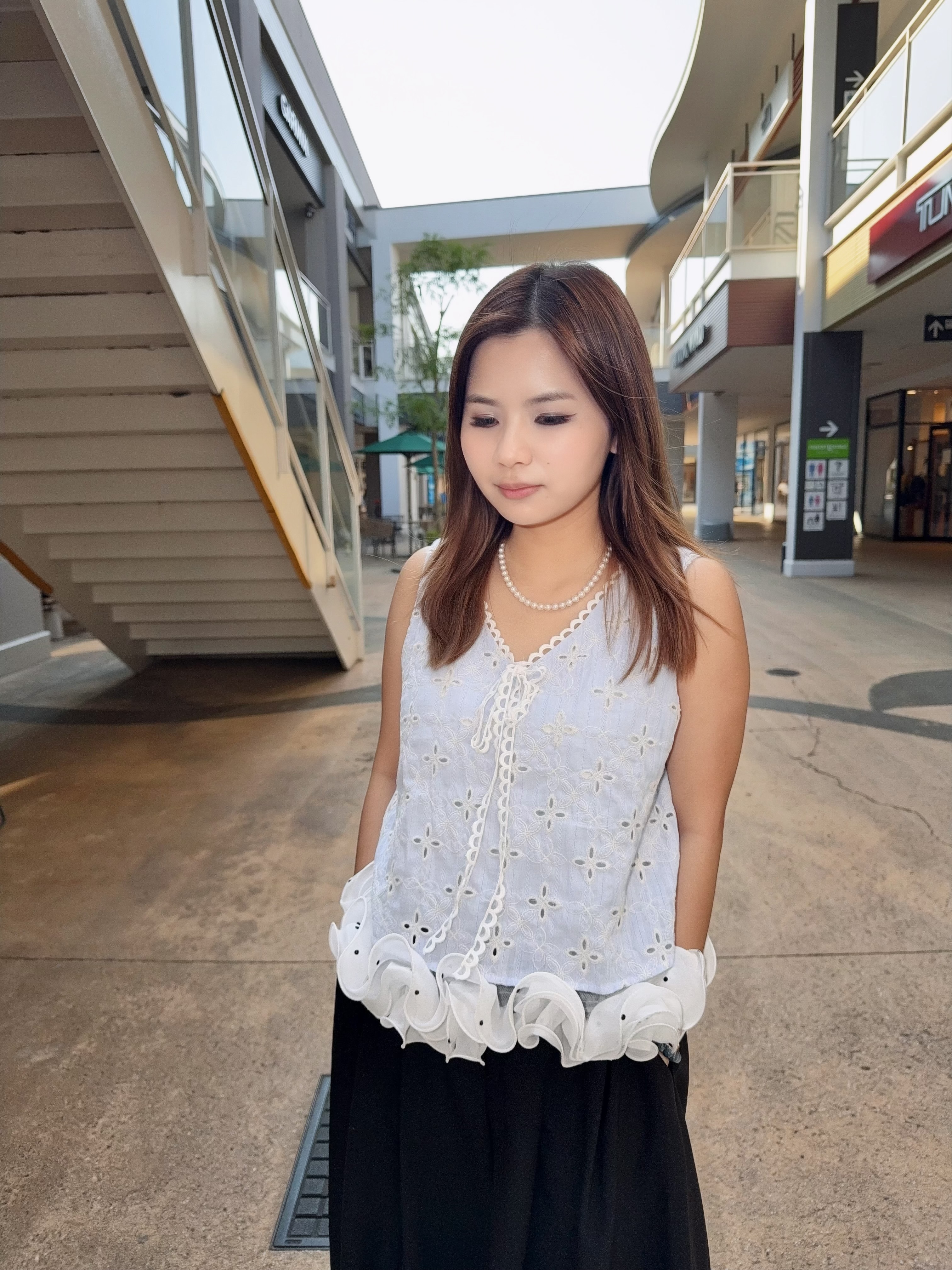 Y138   背心lace  校長自留款 ❤️胸42 長21 $419[一口價]