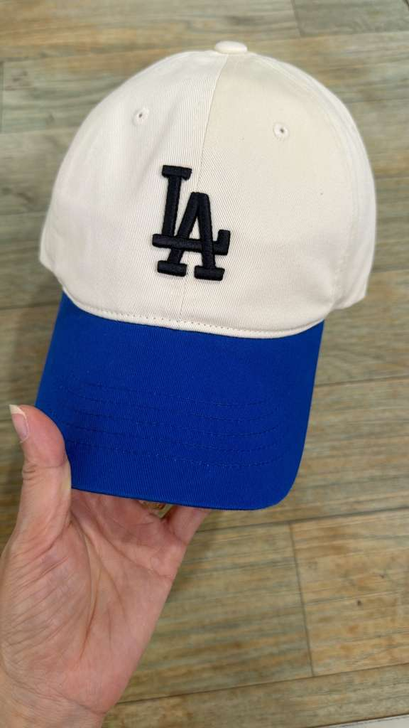 ZX100 MLB 藍白撞色LA logo cap帽
