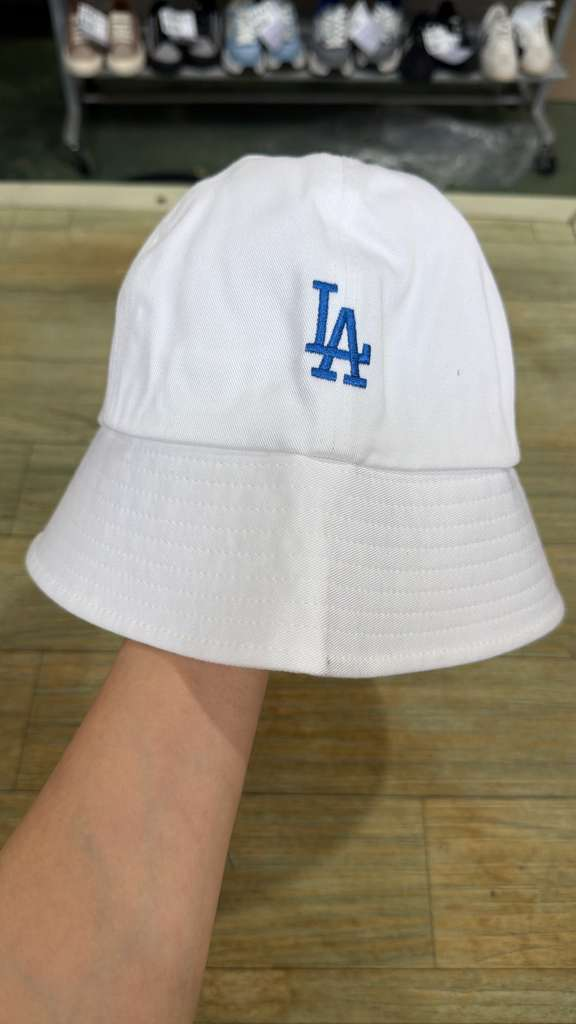 ZX104 MLB 白撞藍色LA logo漁夫帽