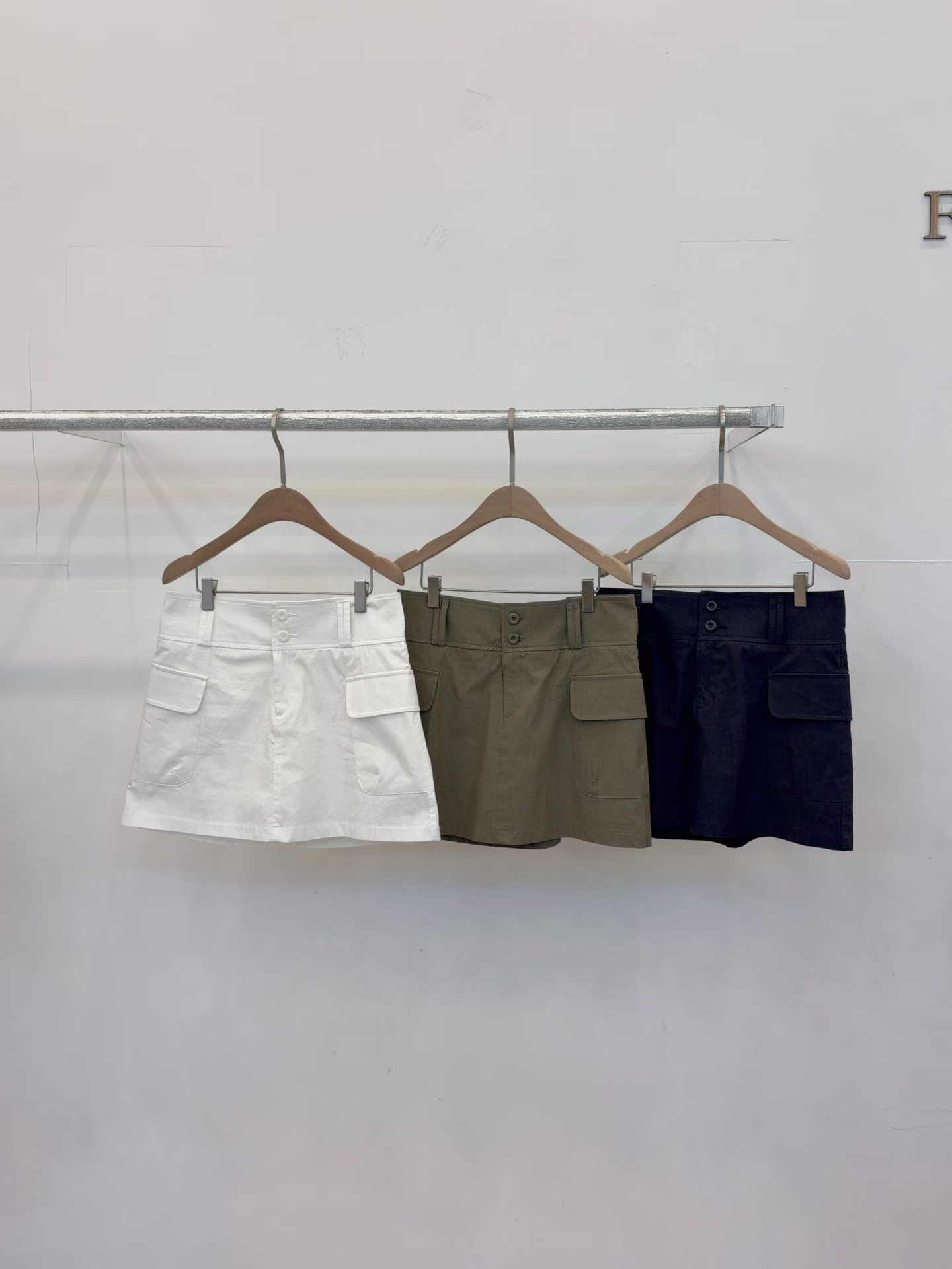 FP6206 後鬆緊工裝短裙