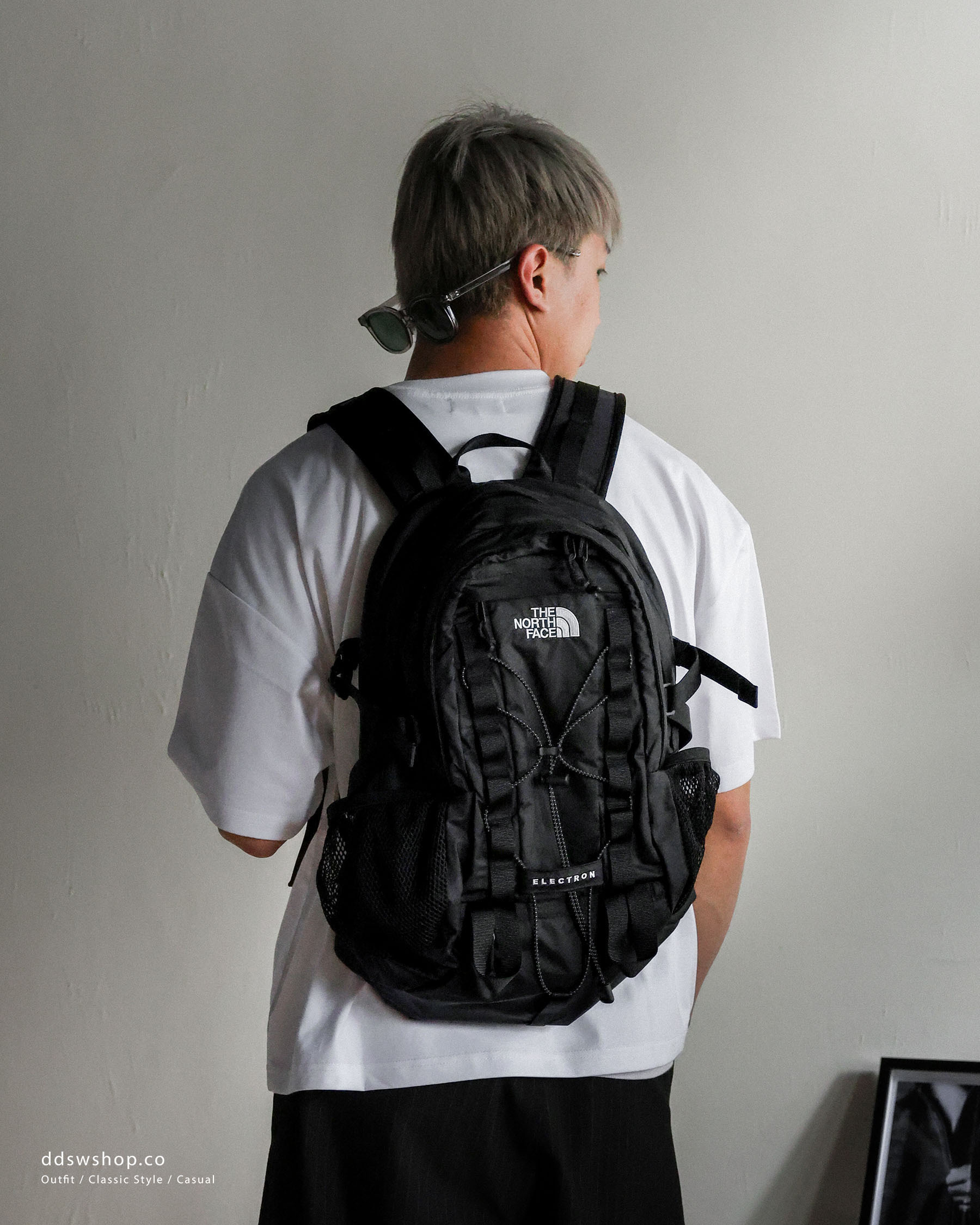 north face electron 50 backpack Women's The Trail Lite Reef Waters/Blue Coral The Phantom 50 features a streamlined design and is ultralight to help you bring along the essentials on a on Mochila para montaa /