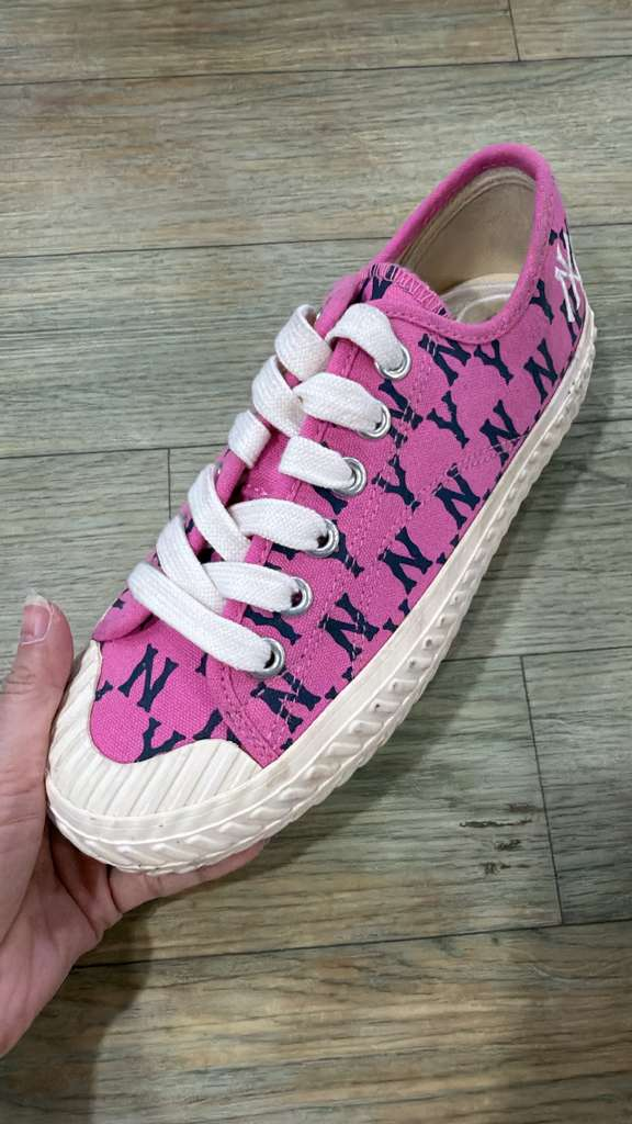 ZX168 MLB 桃紅色NY logo平底鞋 SIEZ 230