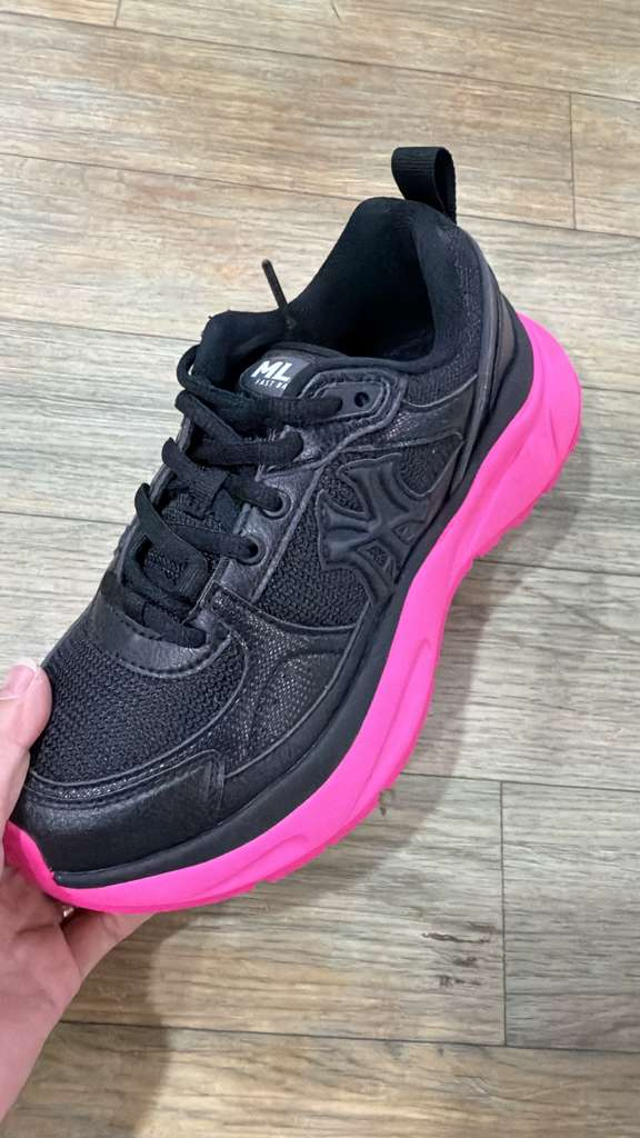ZX203 MLB 黑拼粉紅NY logo波鞋