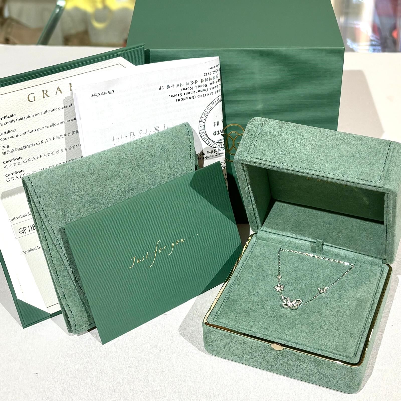 全新GRAFF頸鏈 BUTTERFLY 18K白金鑽石 蝴蝶系列 #BRAND NEW #香榭站正品