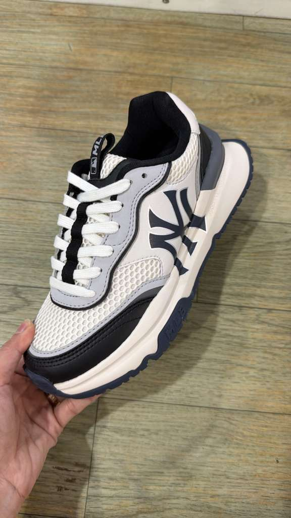 ZX341 MLB 黑色網狀NY logo 波鞋