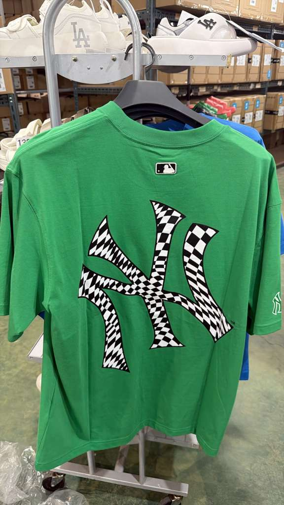 ZX281 MLB 綠色NY logo tee