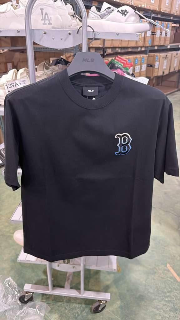 ZX288 MLB 黑色漸變B logo TEE SIZE M