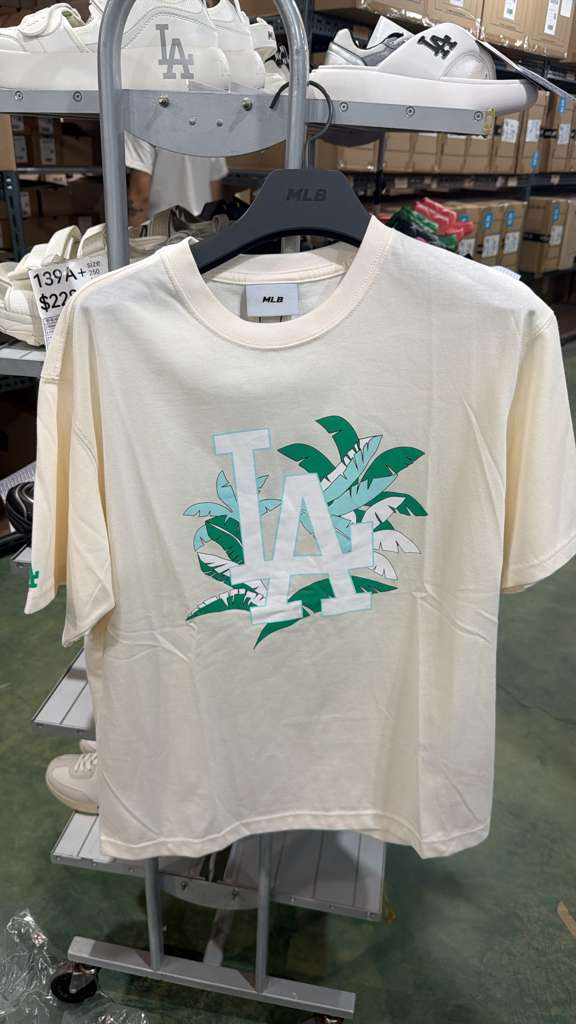 ZX388 MLB 杏色LA logo TEE SIZE S