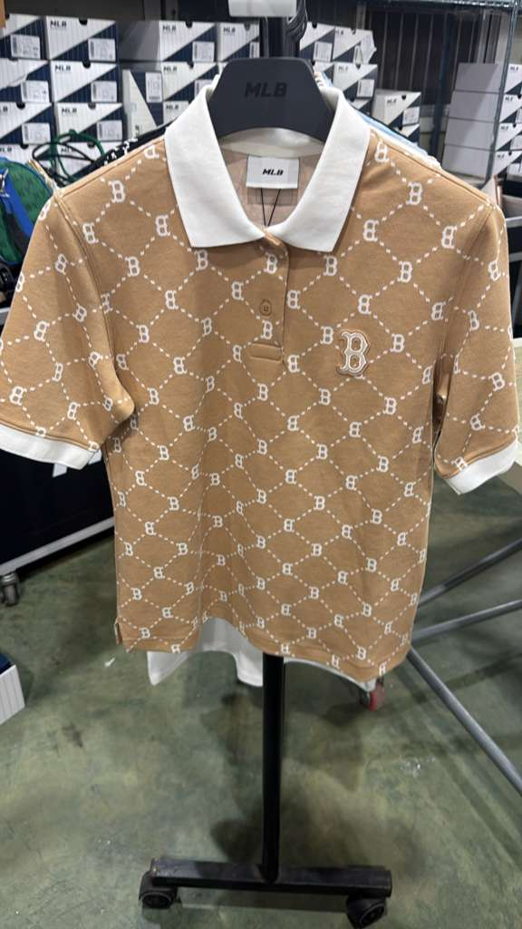 ZX293 MLB 啡色撞邊滿版B logo Tee