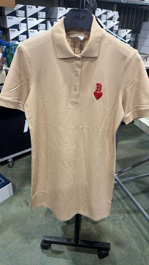 ZX296 MLB 杏色B紅心心 logo 連身裙