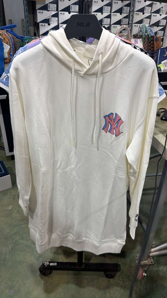 ZX354 MLB 白色NY logo長袖連帽連身裙
