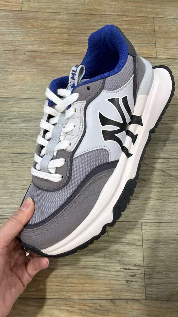 ZX156 MLB 灰色LA logo波鞋