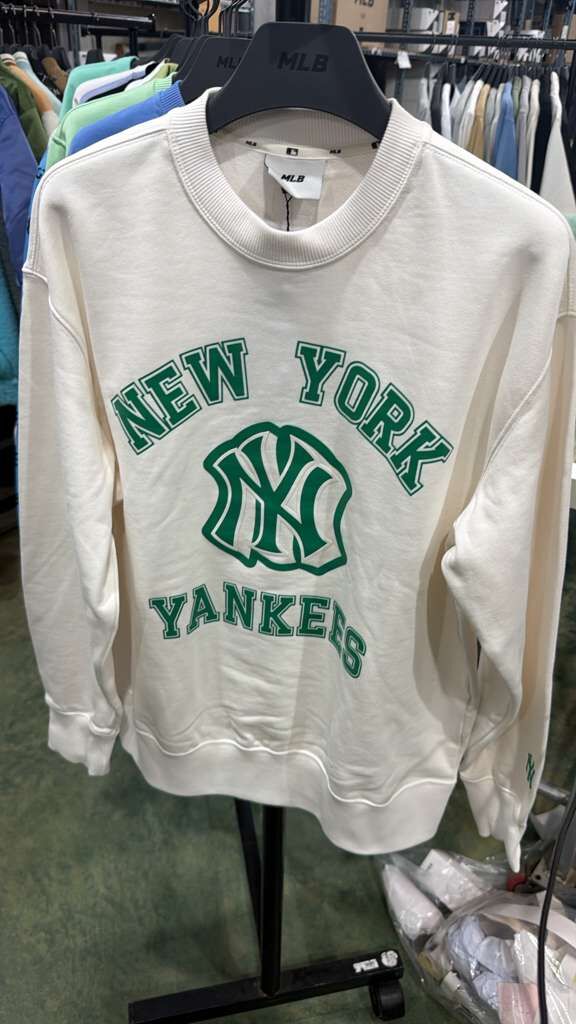 ZX325 MLB 白色NY logo長袖衛衣