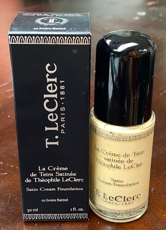 AA260518-A1-T. LeClerc 緞光（滋潤款）粉底液 01象牙白-30ml