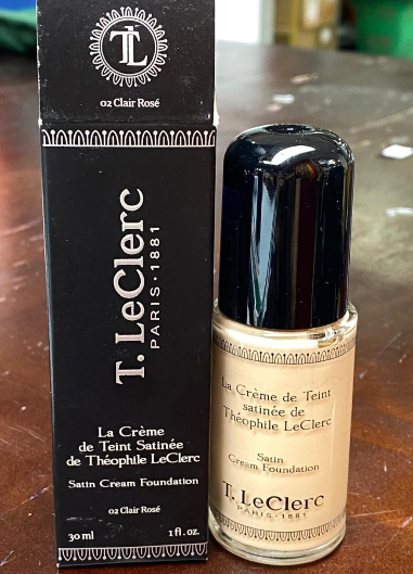 AA260518-A2-T. LeClerc 緞光（滋潤款）粉底液 02粉調白-30ml