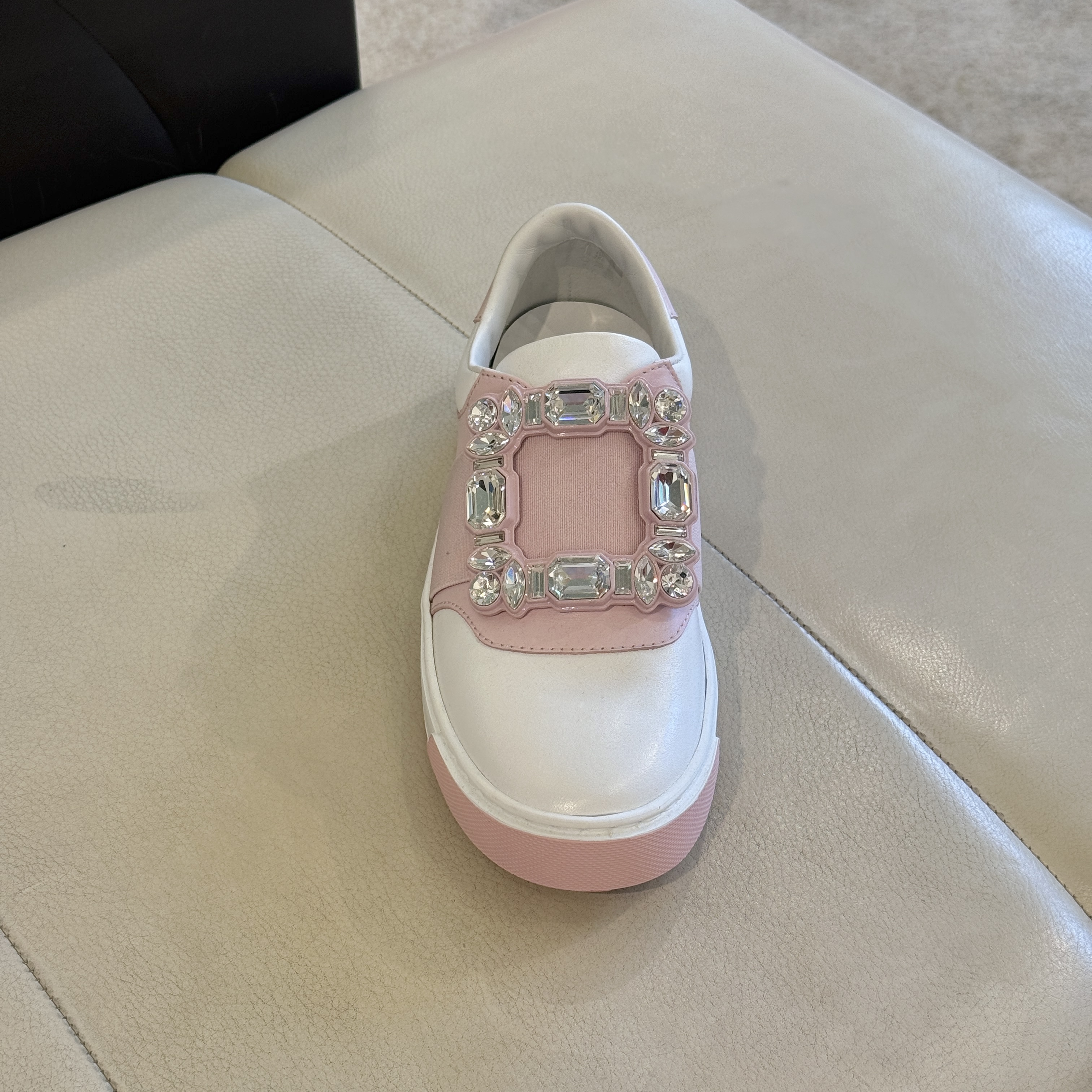 Roger Vivier RV Very Vivier strass sneakers pink
