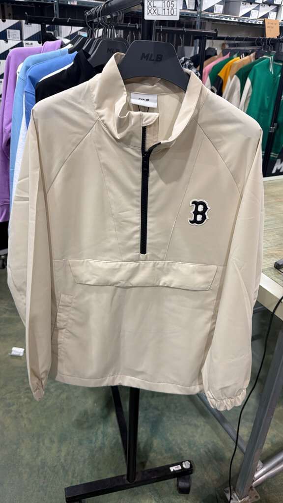 ZX336 MLB 杏色B logo 長袖半拉鏈上衣