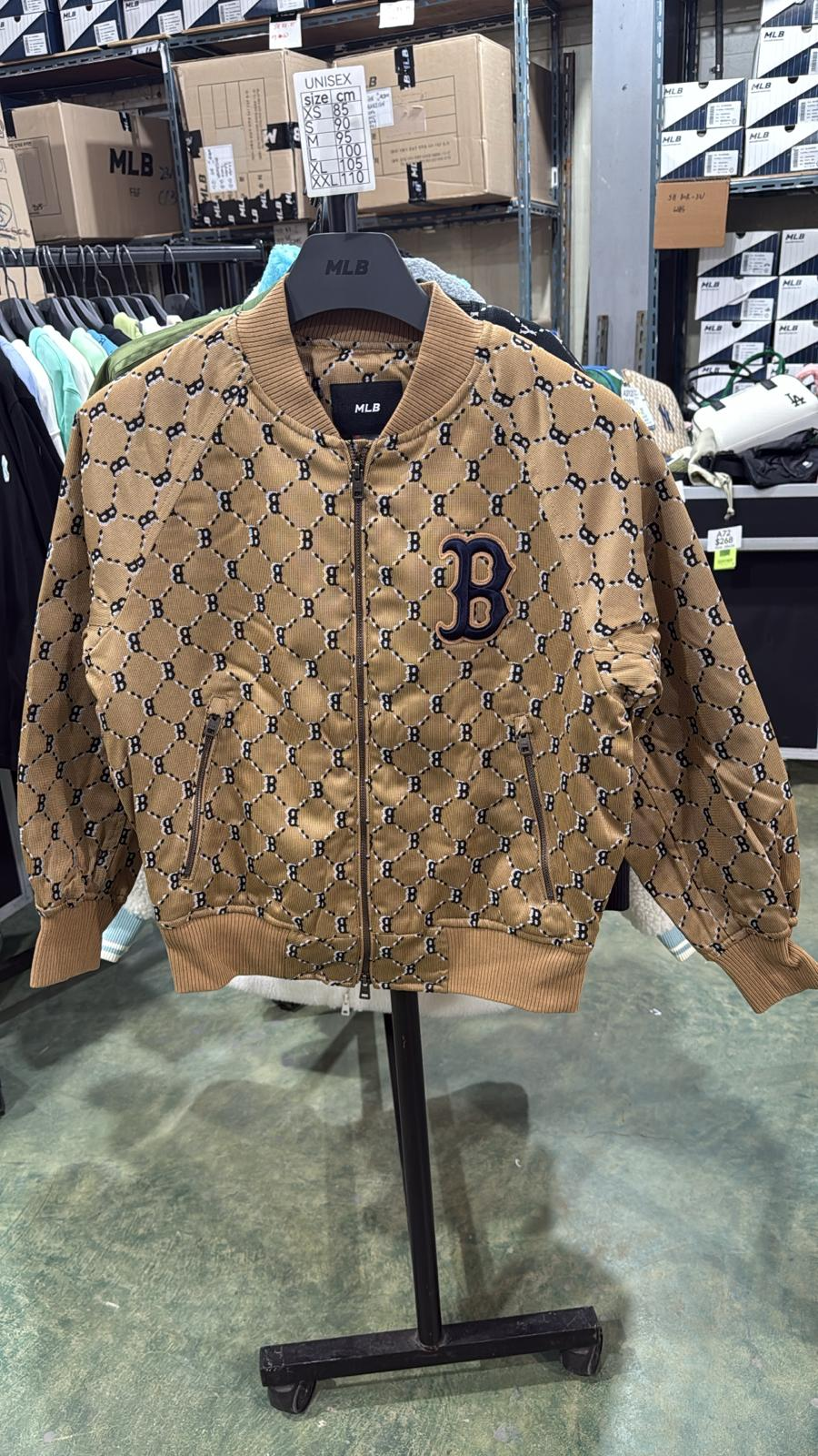 ZX344 MLB 啡金色B logo滿版棒球開胸外套