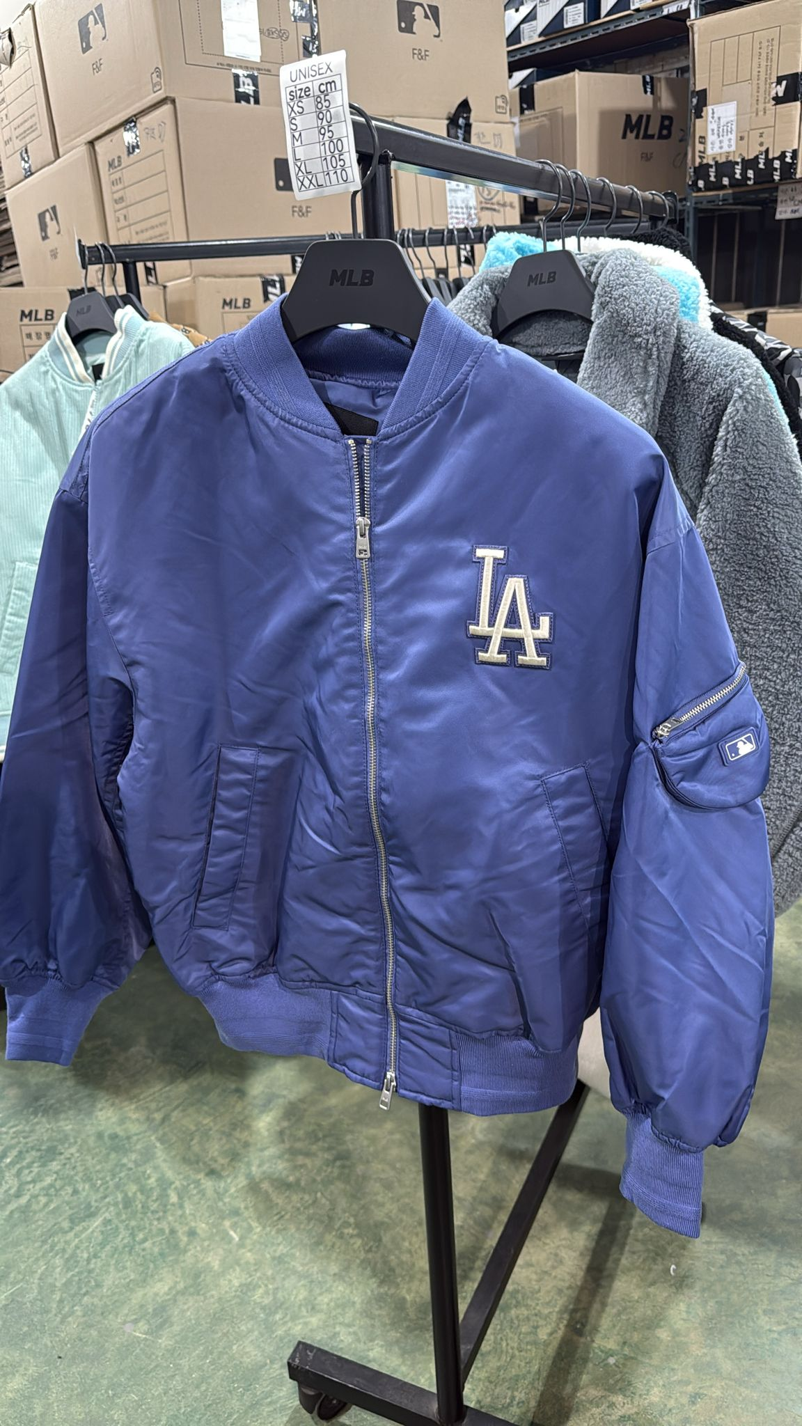 ZX349 MLB 藍色LA logo棒球開胸外套