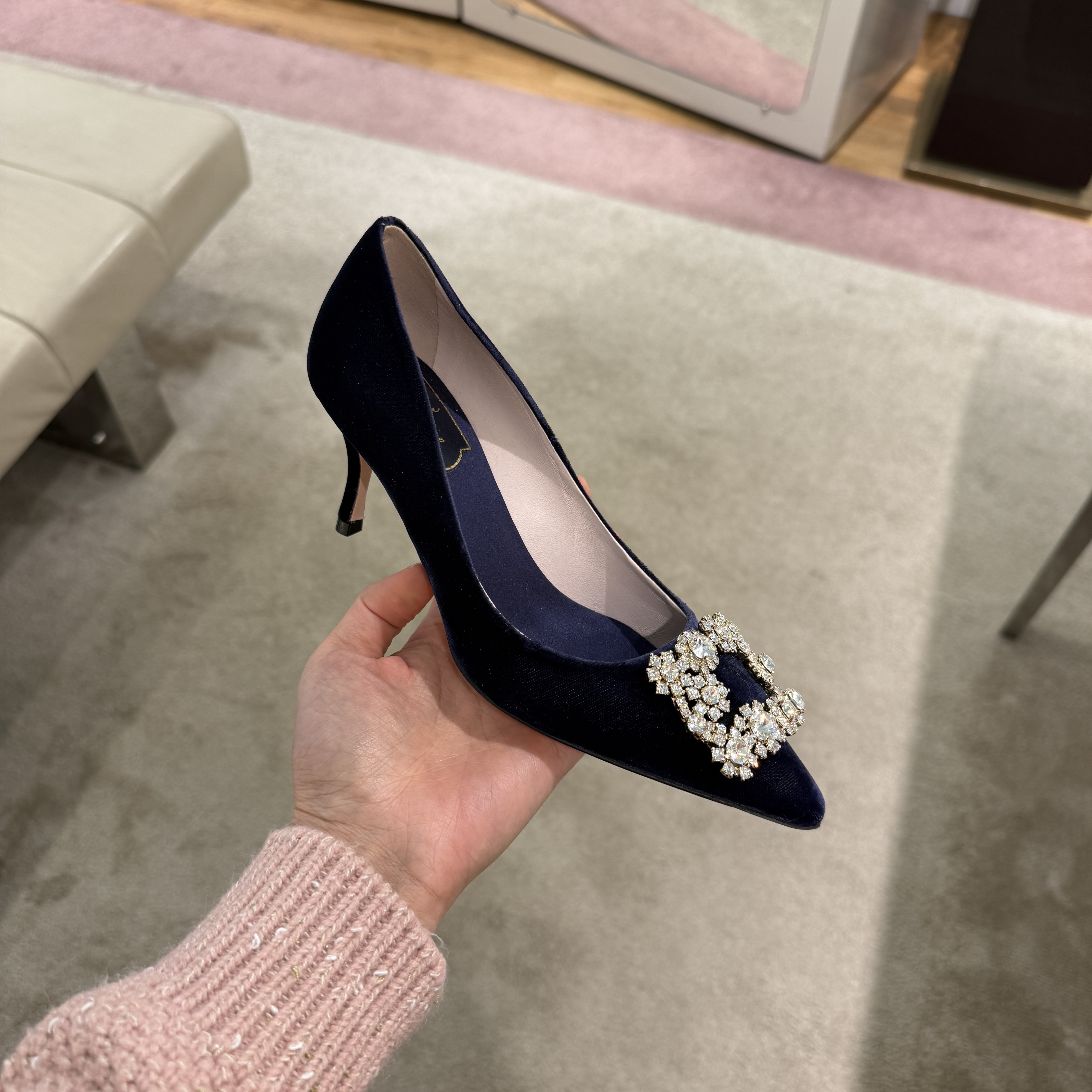Roger Vivier RV flower efflorescence strass Heels velvet navy 65mm