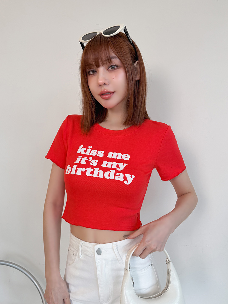 kiss me立體字母捲邊Tee(3色）
