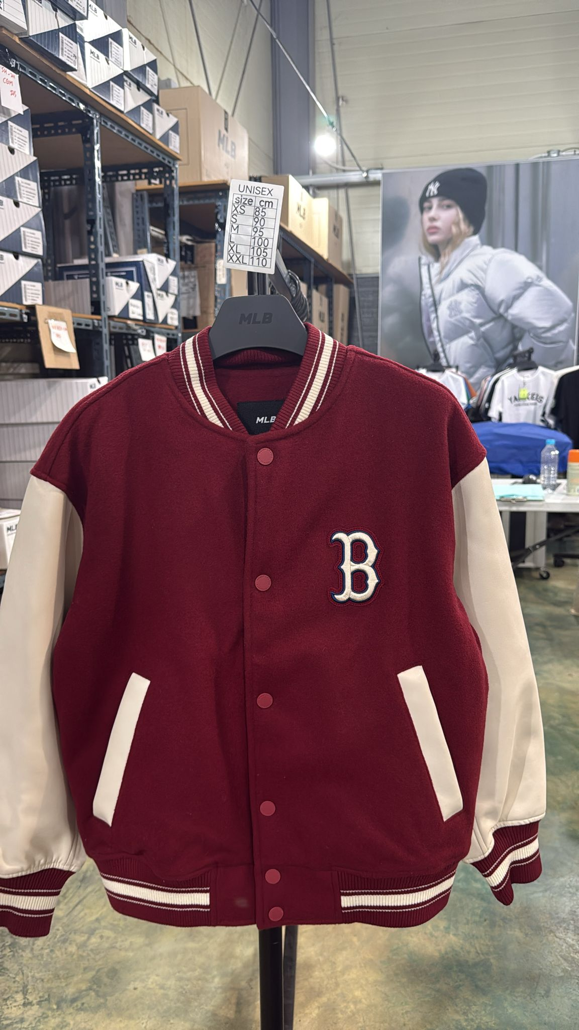 ZX313 MLB 紅色圖案開胸長袖外套