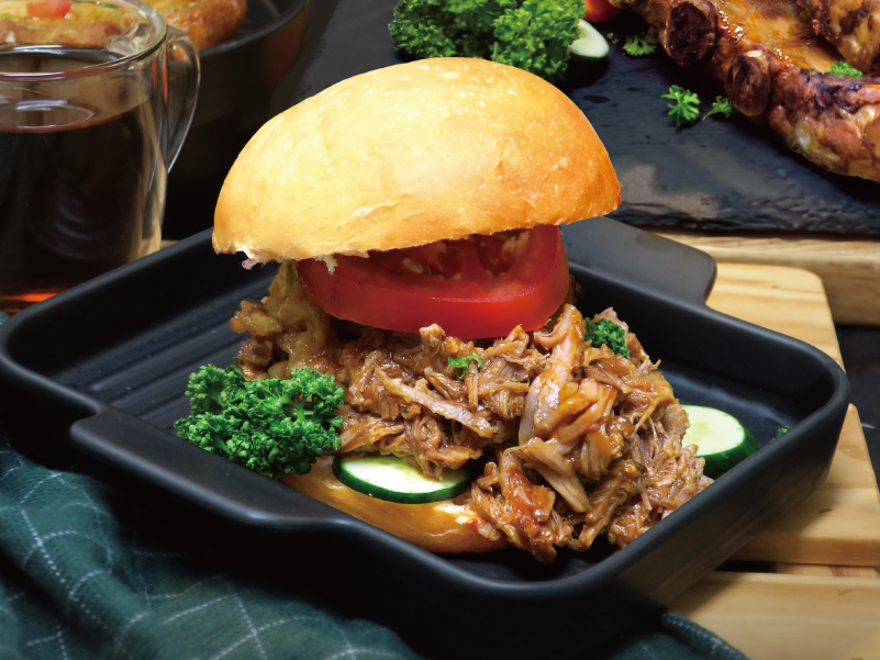 Only-BBQ Sauce Pulled Pork Boston Butt