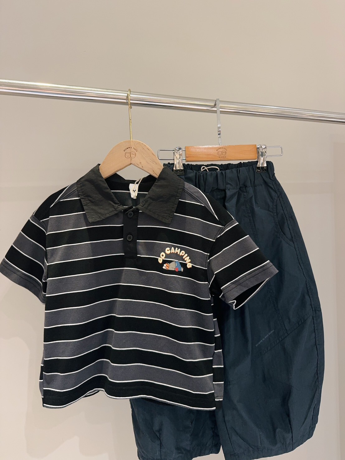 B22登山家熊熊黑條紋POLO衫