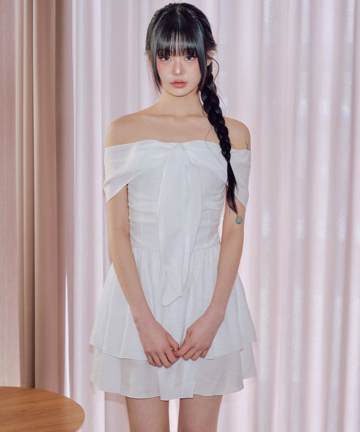 ZEROPLANET Genty 露肩洋裝 Z25HDR08WH