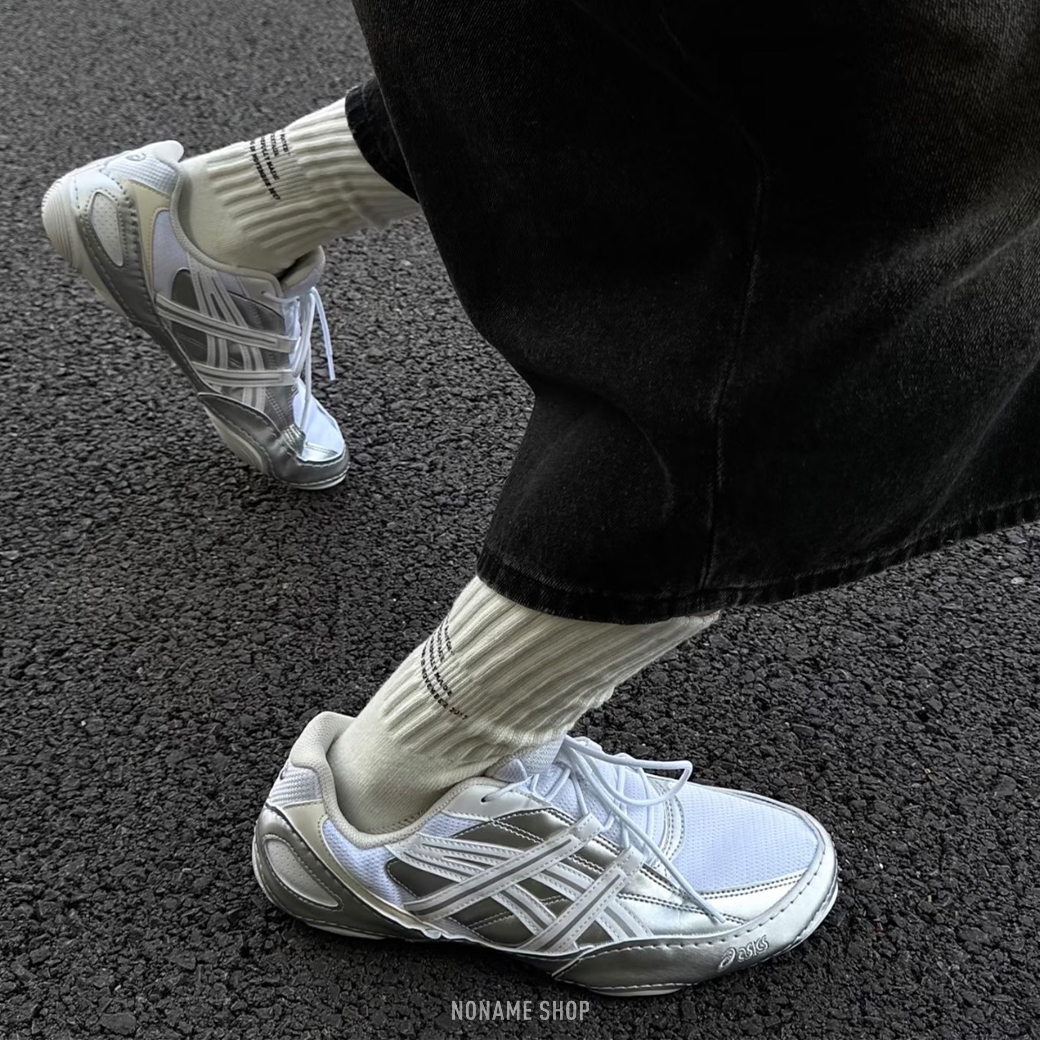 ASICS HYPERSYNC 機能混血 皮革 網眼 薄底 銀白色 (男/女款)