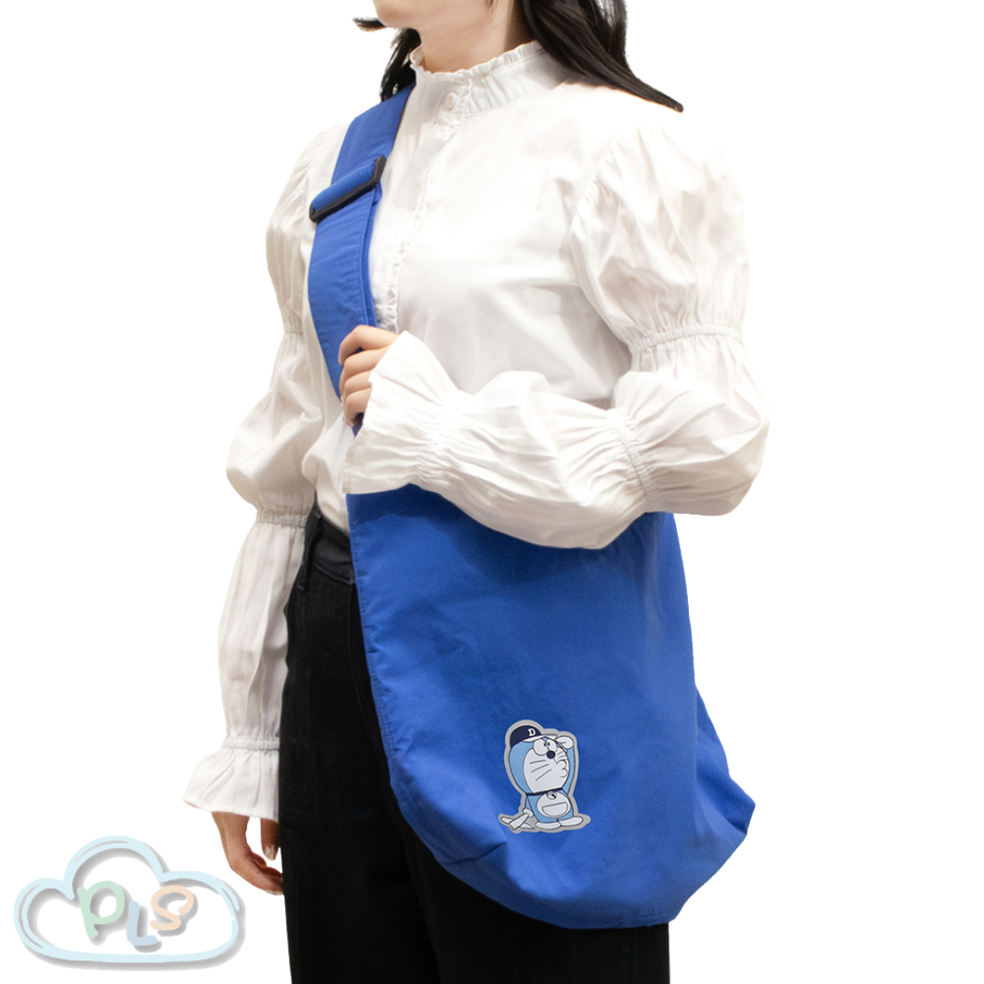 現貨 原創軟肩包（棒球款） 多啦A夢 DORAEMON STORE 限定 藍色 #40189-1