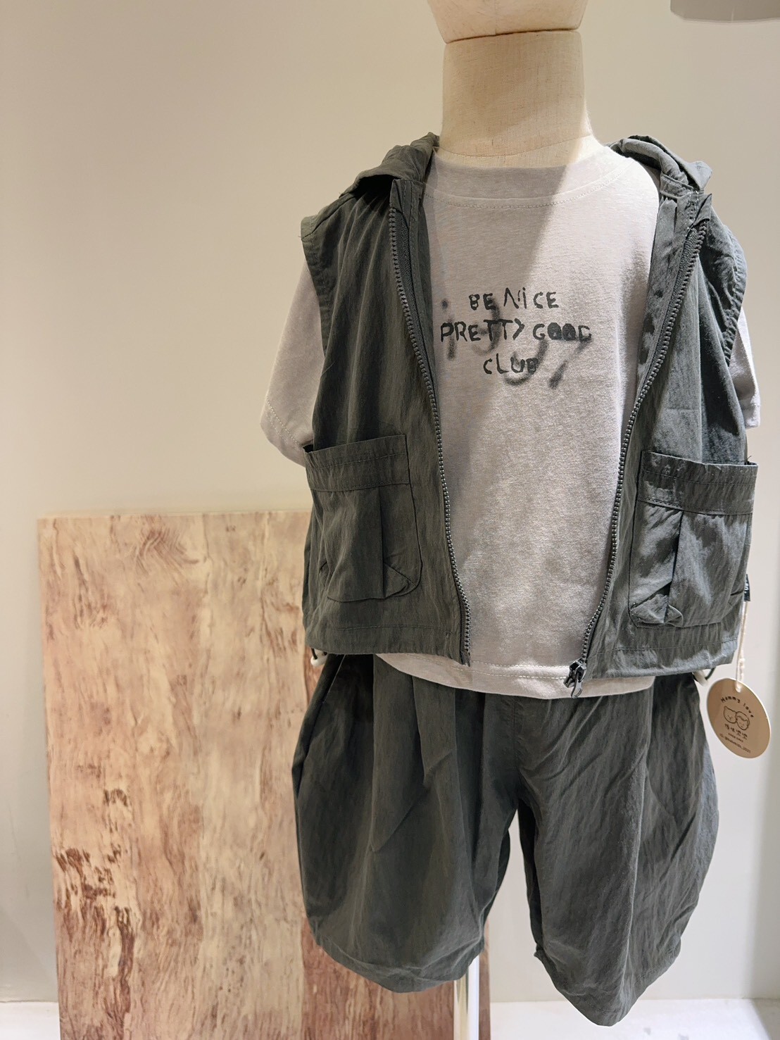 BA04韓團連帽背心三件組