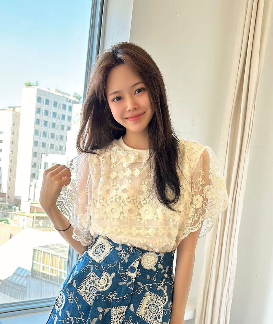 Y48 胸41 長23 $449 (一口價)