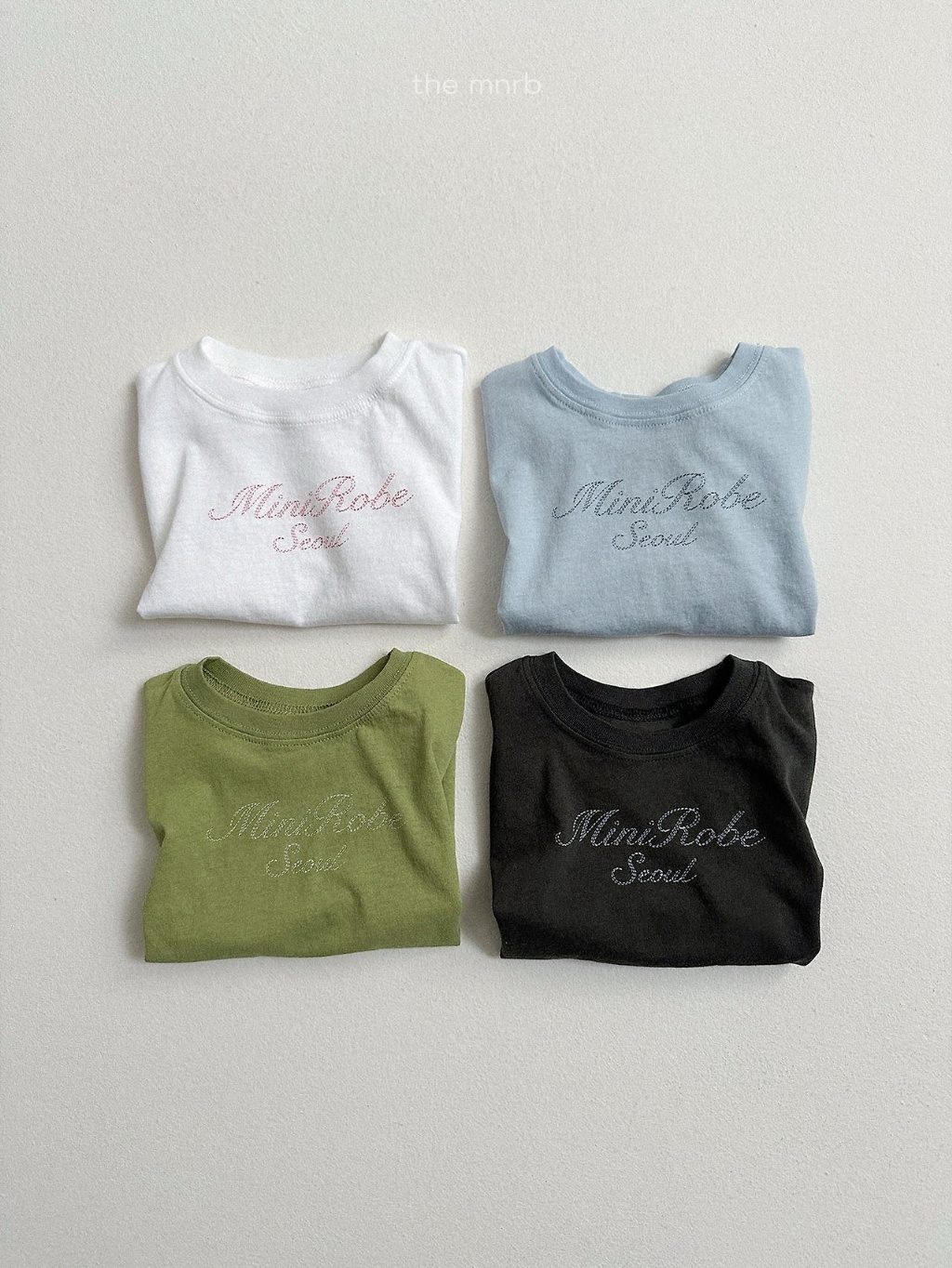 韓國🇰🇷Minirobe 繡字Ｔ恤(S-XL)