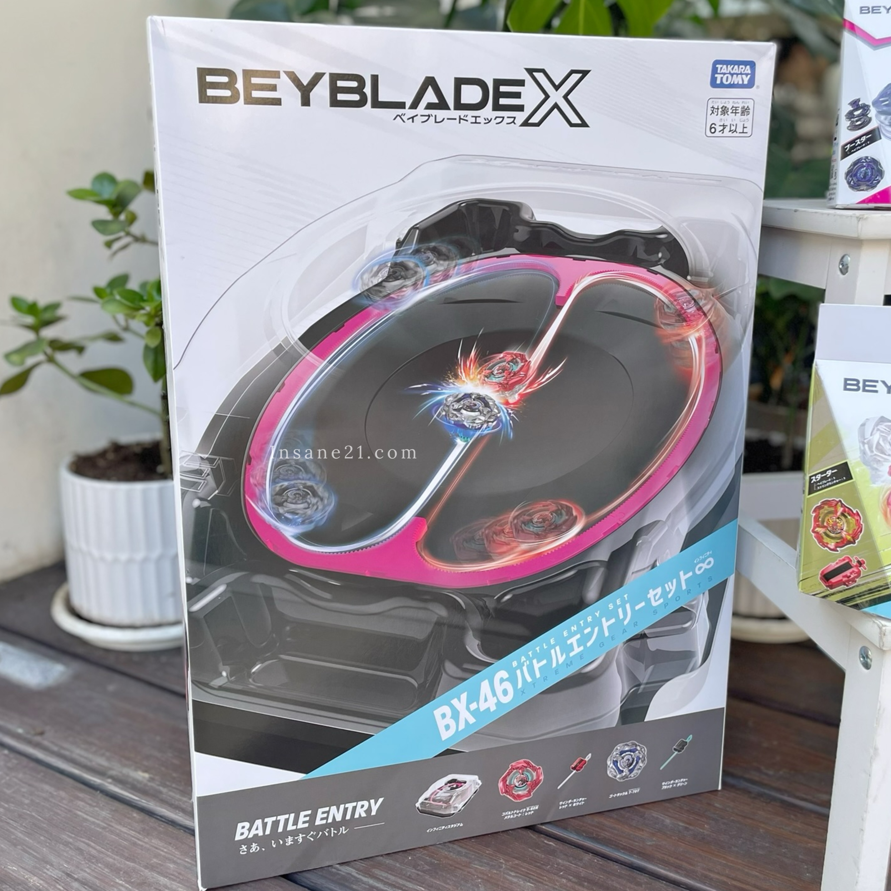 TAKARA TOMY 戰鬥陀螺 BEYBLADE X 對戰盤+陀螺 流行 自由組裝 日本 (宅配商品)