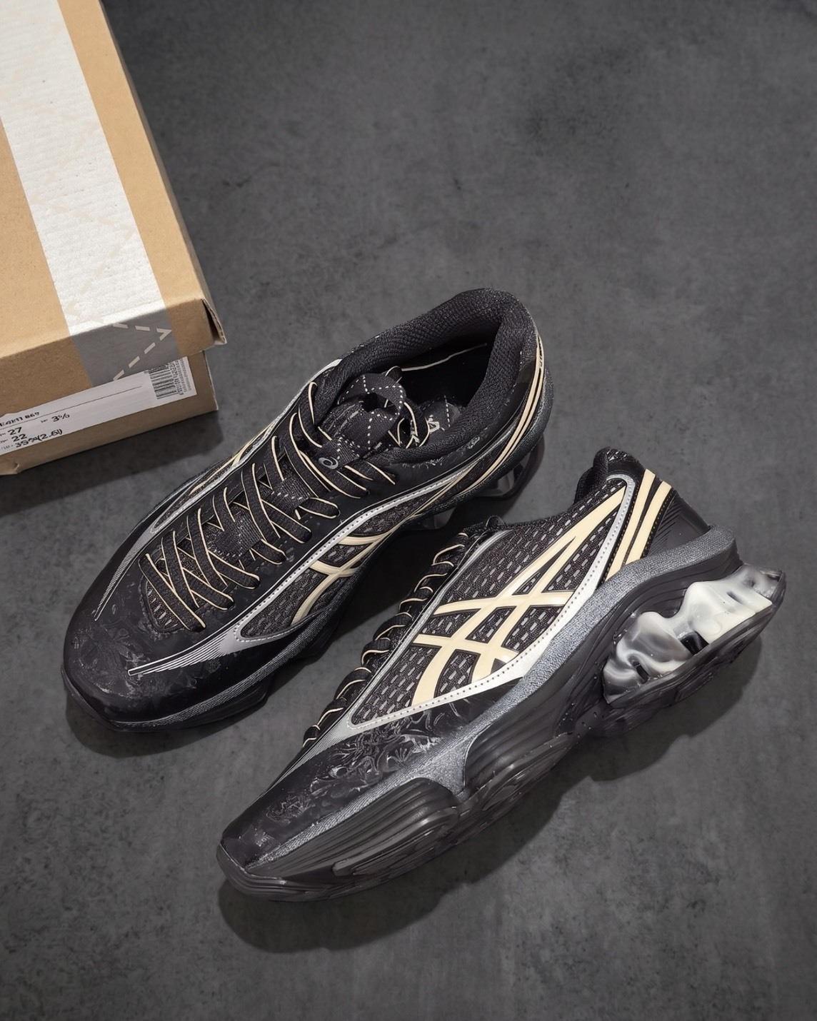 【預購】ASICS × KIKO KOSTADINOV GEL-KINETIC FLUEN FF BLAST 黑白 1203A748001
