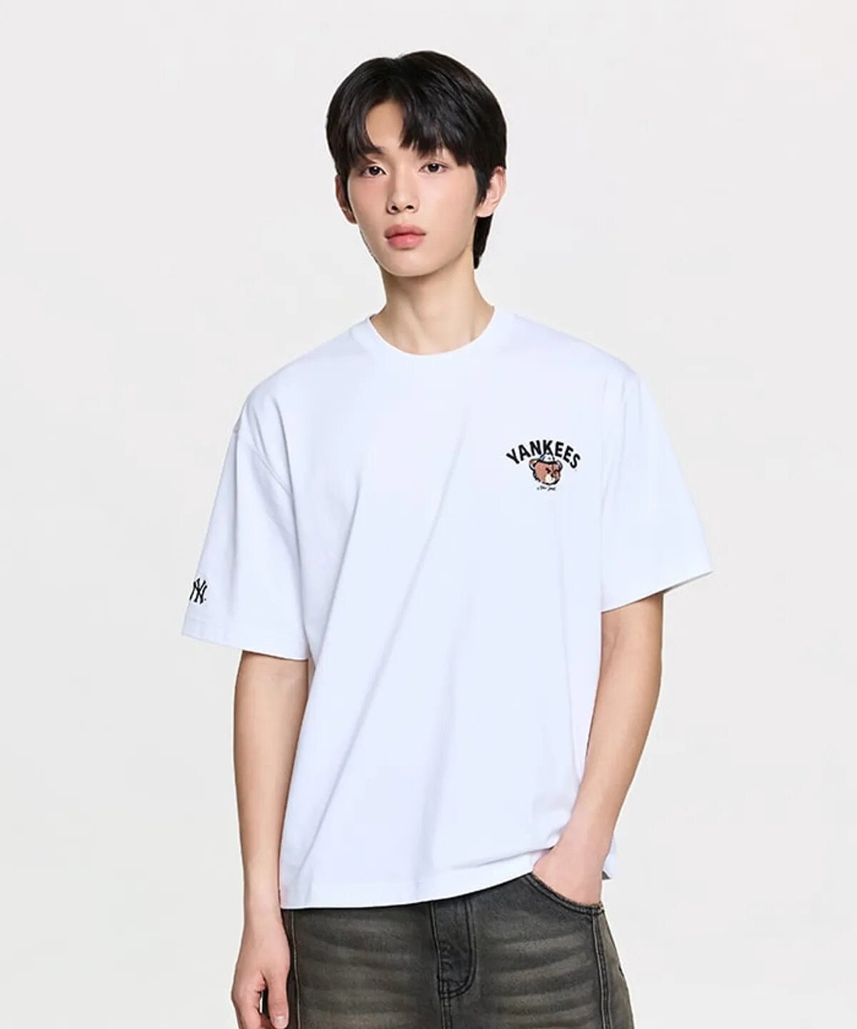 【OWN】MLB Korea 短袖 上衣 休閒 落肩 圓領 大LOGO 街頭 塗鴉 熊熊 短TEE 不分男女 NY 洋基 白色