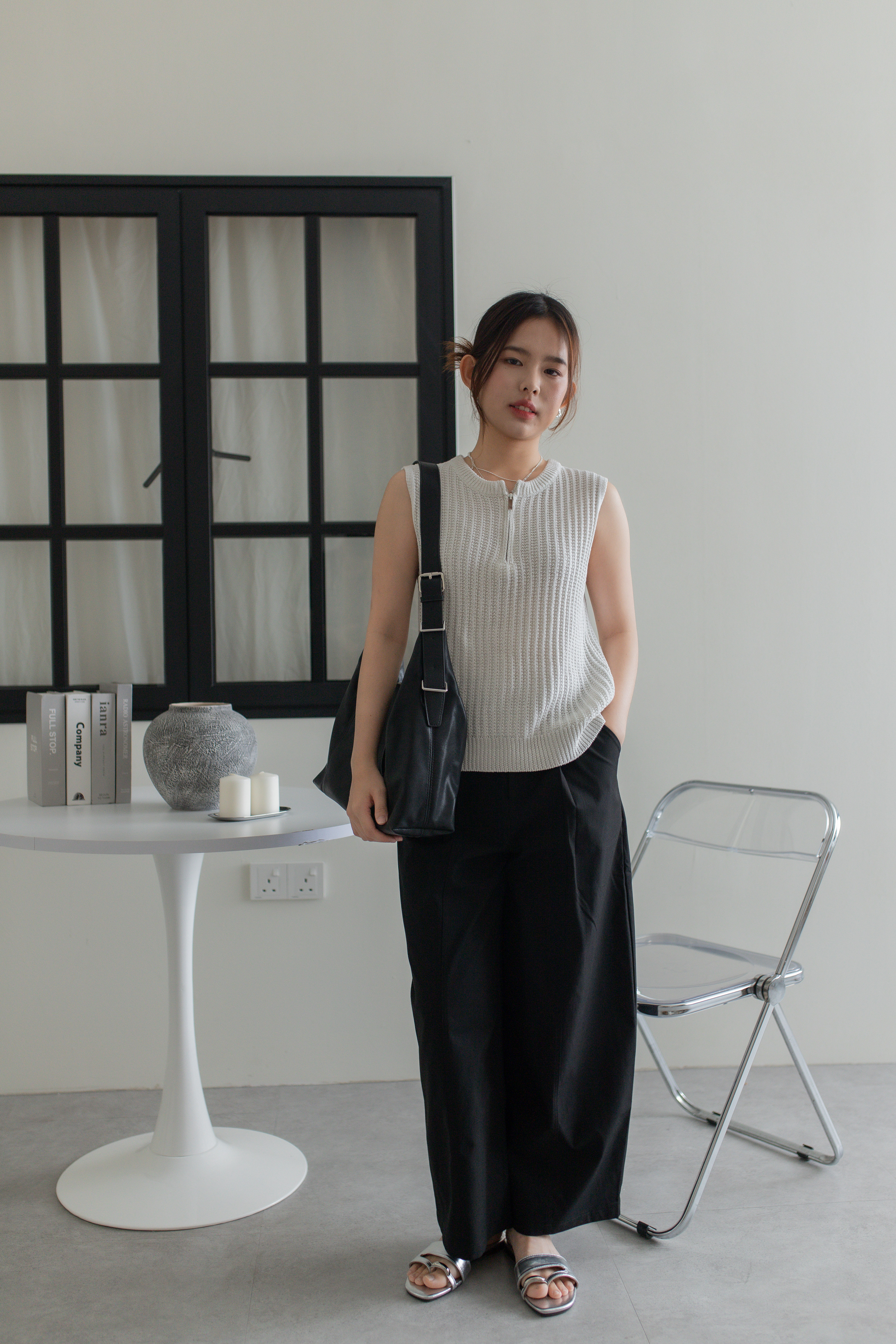 Eliana Zip Knit Top White- 2751KVWHI